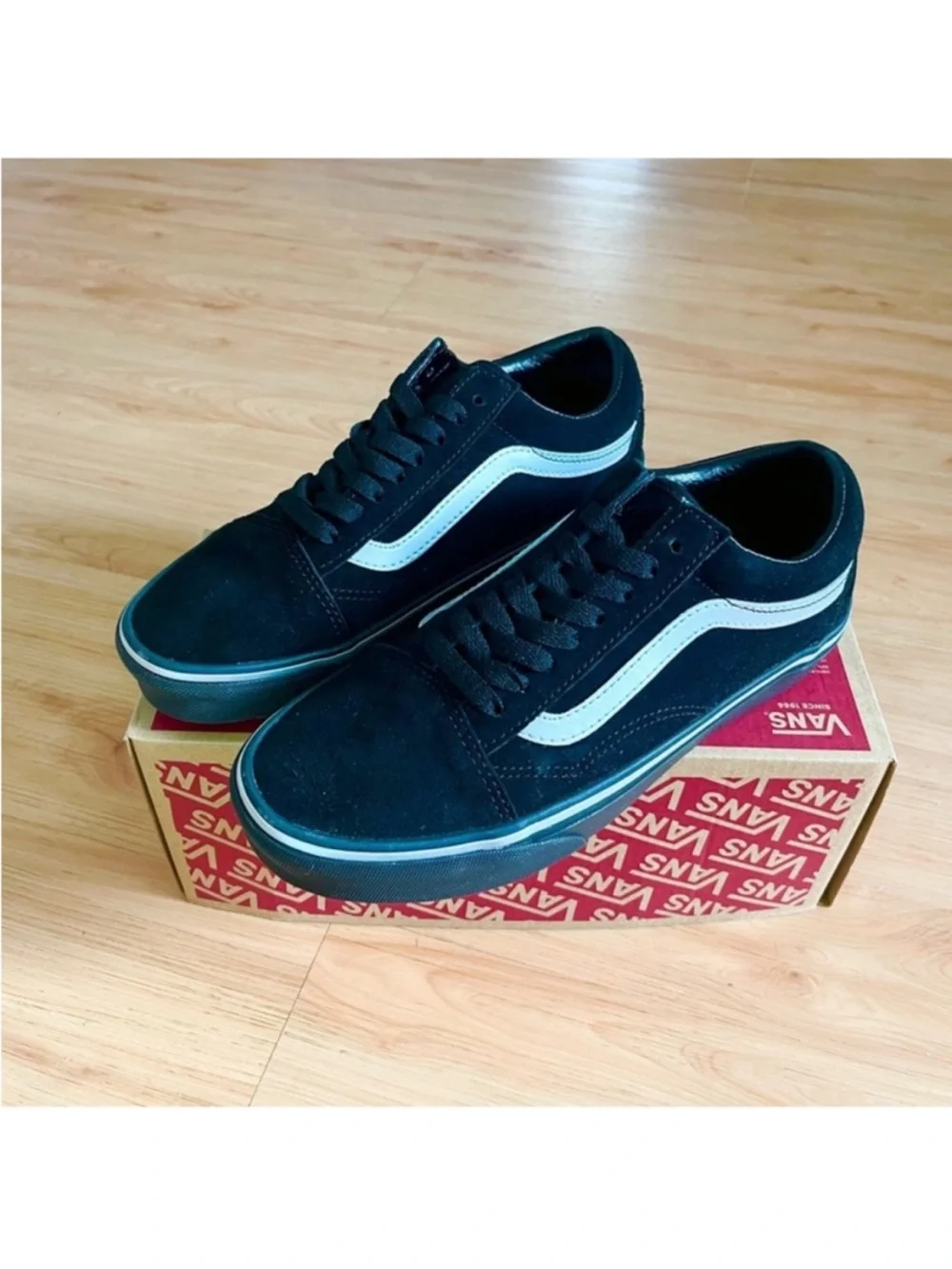 Vans Old Skool Metallic Black Women 8.0 US